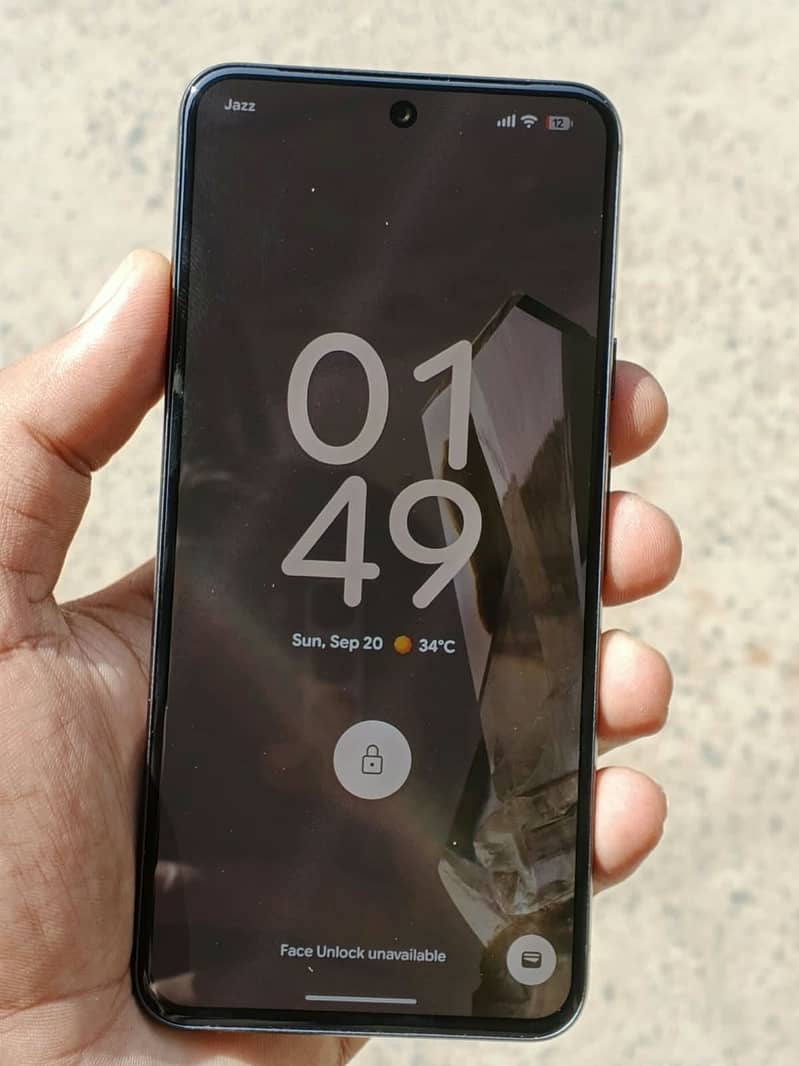 Google Pixel 8 4