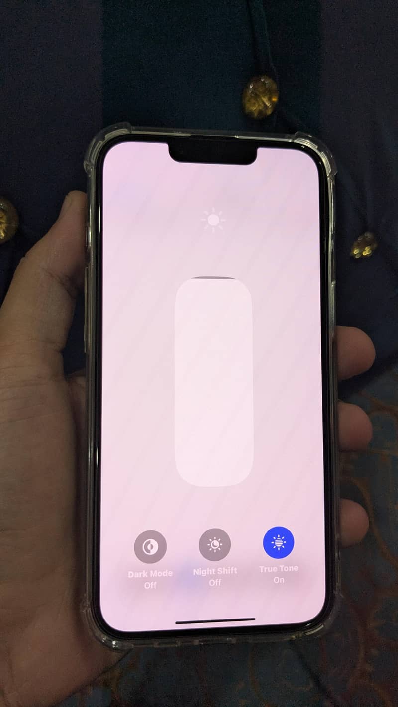 Apple iPhone 14 4