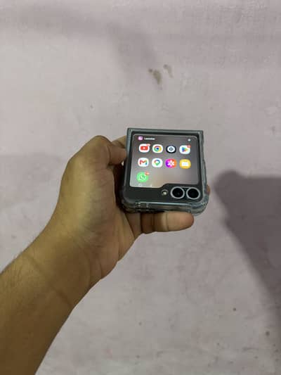 Samsung Z Flip 6 12GB - 512GB
