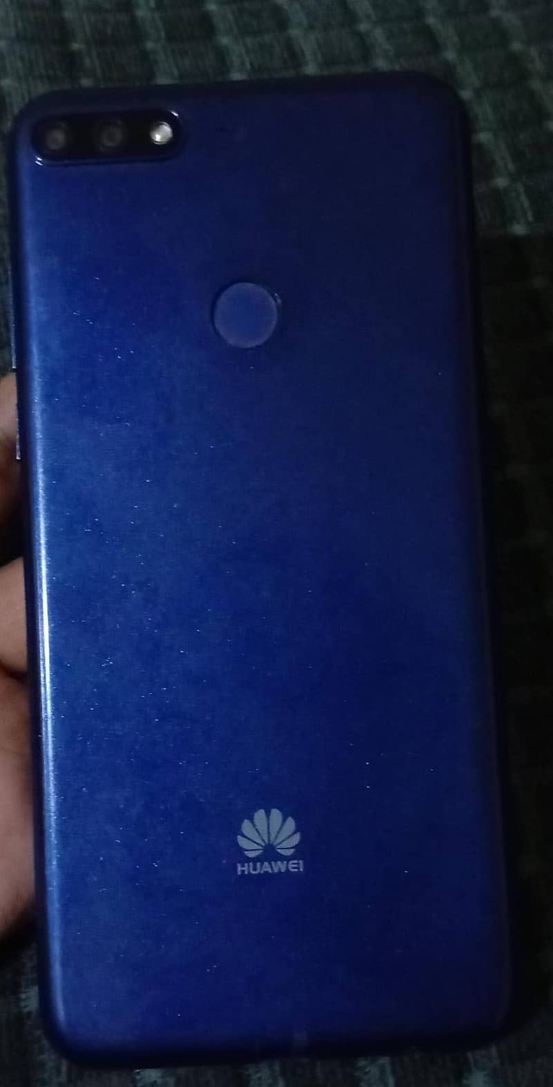 Honor 7C 1