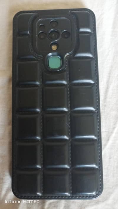 Tecno CAMON 16 SE 6-128 box and charger number glalat ha chat aajain