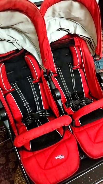twin stroller