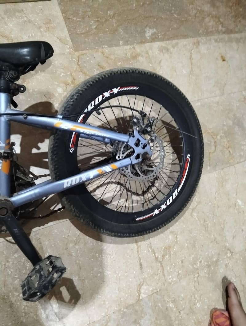 good condition Roxy cycl 2