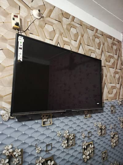 Samsung lcd brand new