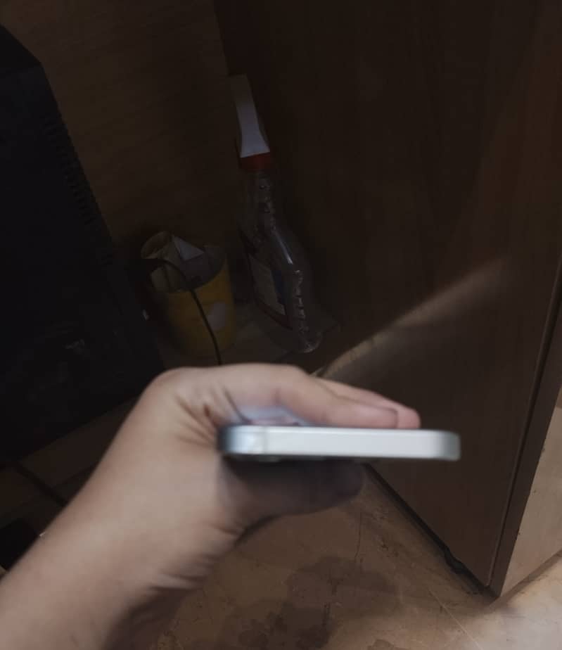 Apple iPhone 12 2