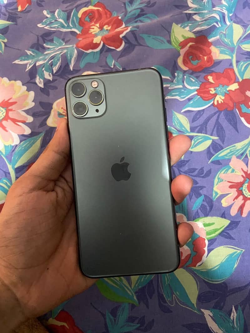 Apple iPhone 11 Pro Max 0