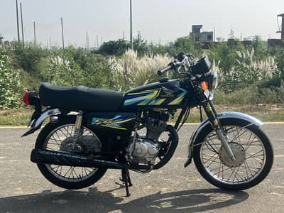 CG honda 125 black addition 2024 model