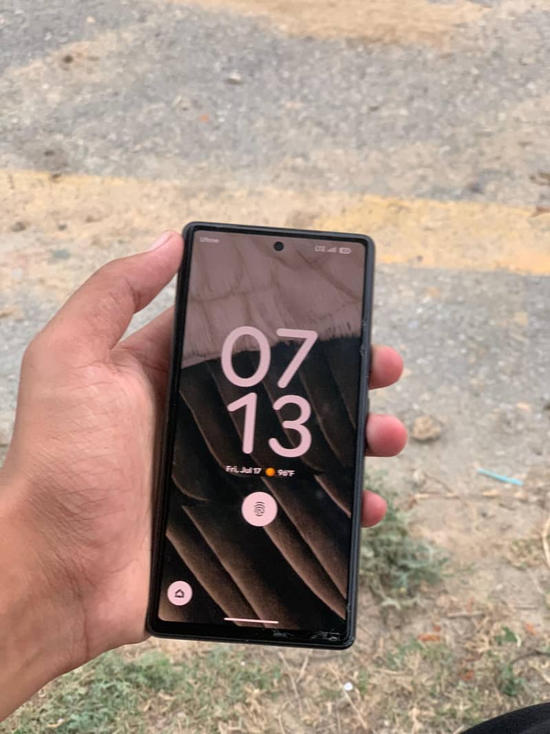 Google Pixel 7a 5