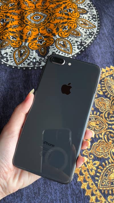 Apple iPhone 8 Plus