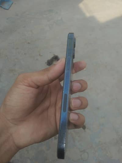 Apple iPhone 12 Pro Max bypass