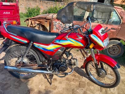 Honda CD Dream 2018 (Punjab Registered) - Mint Condition / First Owner