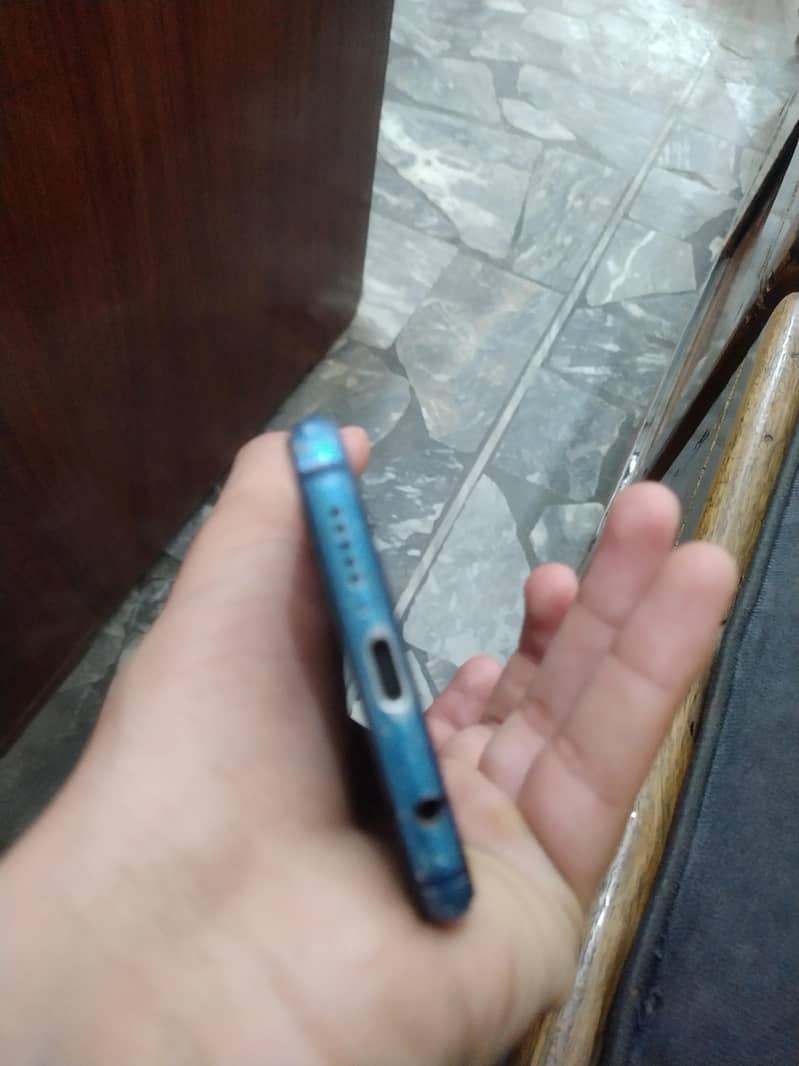 Huawei Nova 3e 3