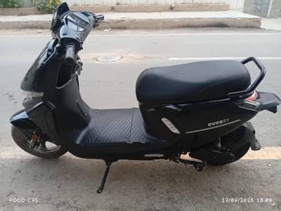 Urgent sale. 10/10 condition with original number plate