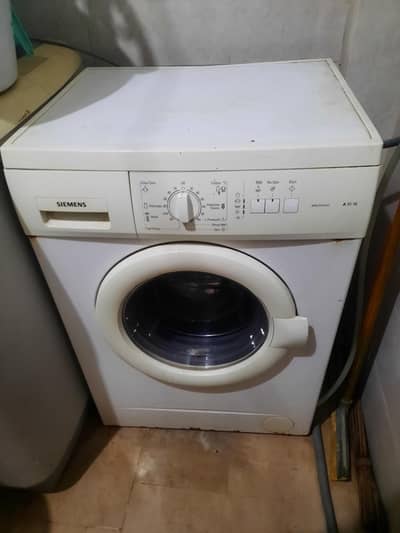 Siemens Front Load Washing Machine - For Scrap / Spare Parts / Repair