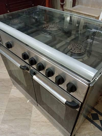 5-Burner Gas Cooking Range with Oven – Used, Good