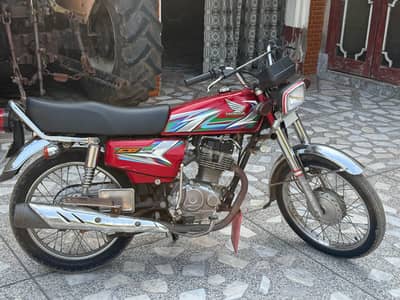 Honda 125 2023 Good Condition For Urgent Sale