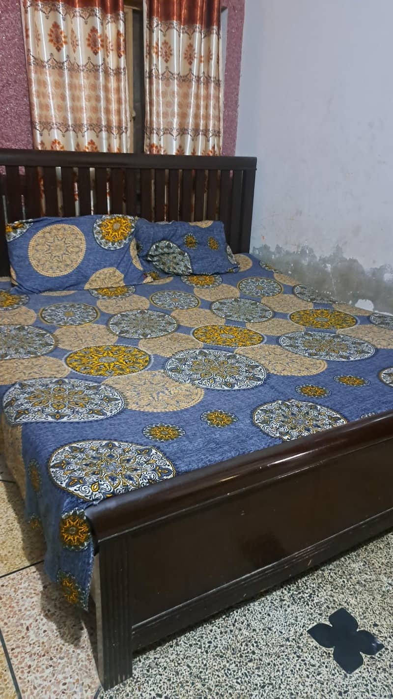 king bed 0