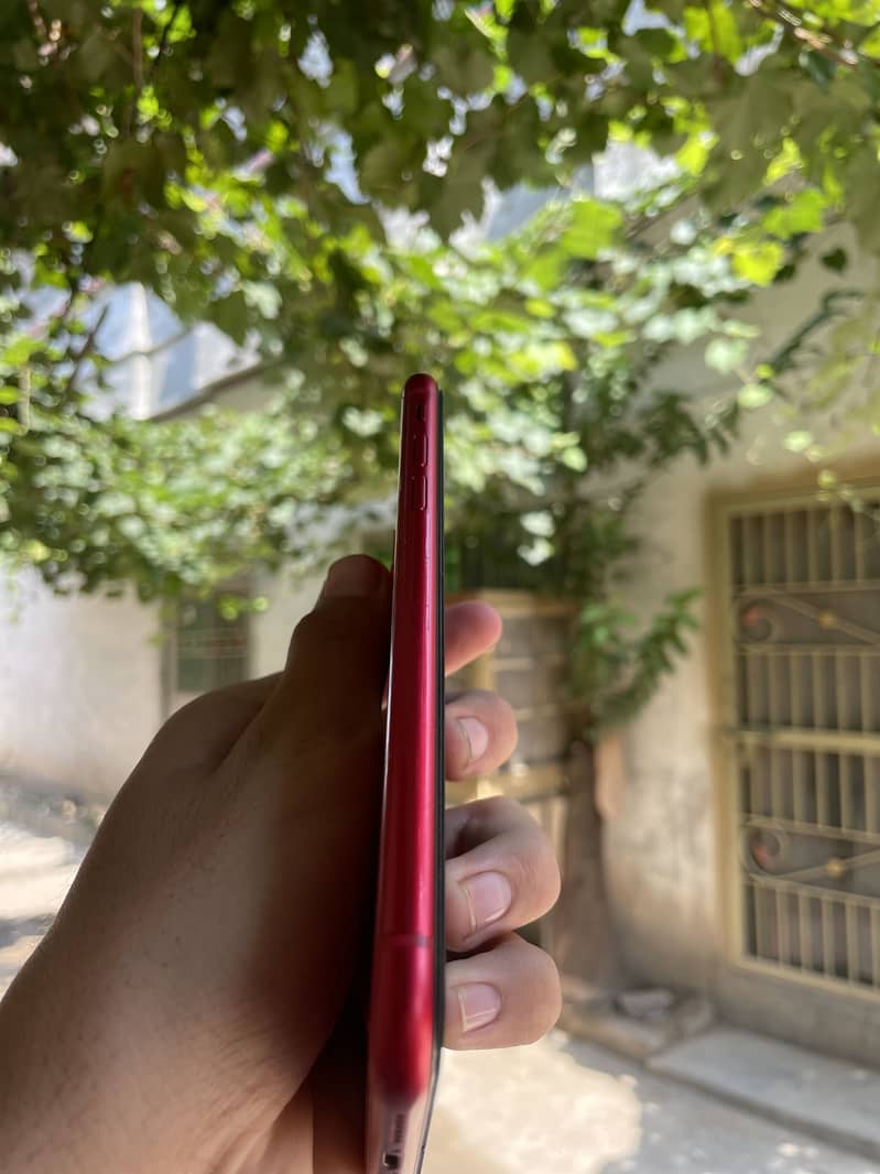 Apple iPhone 11 2