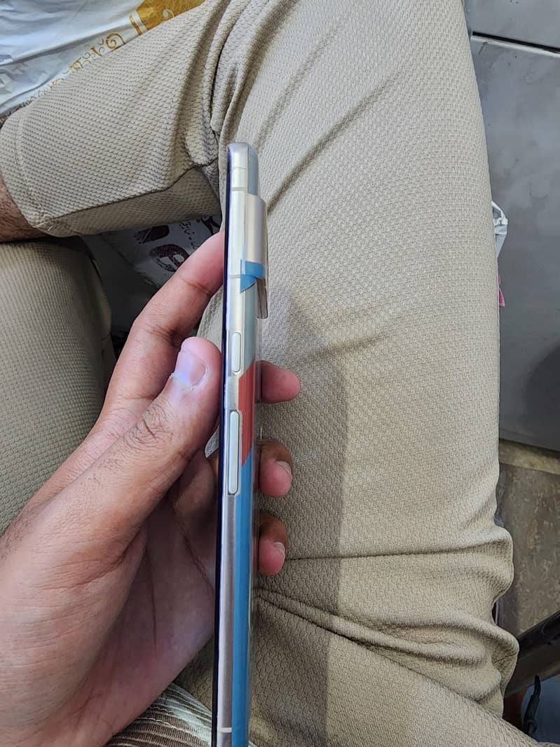 Google Pixel 7 Pro 2