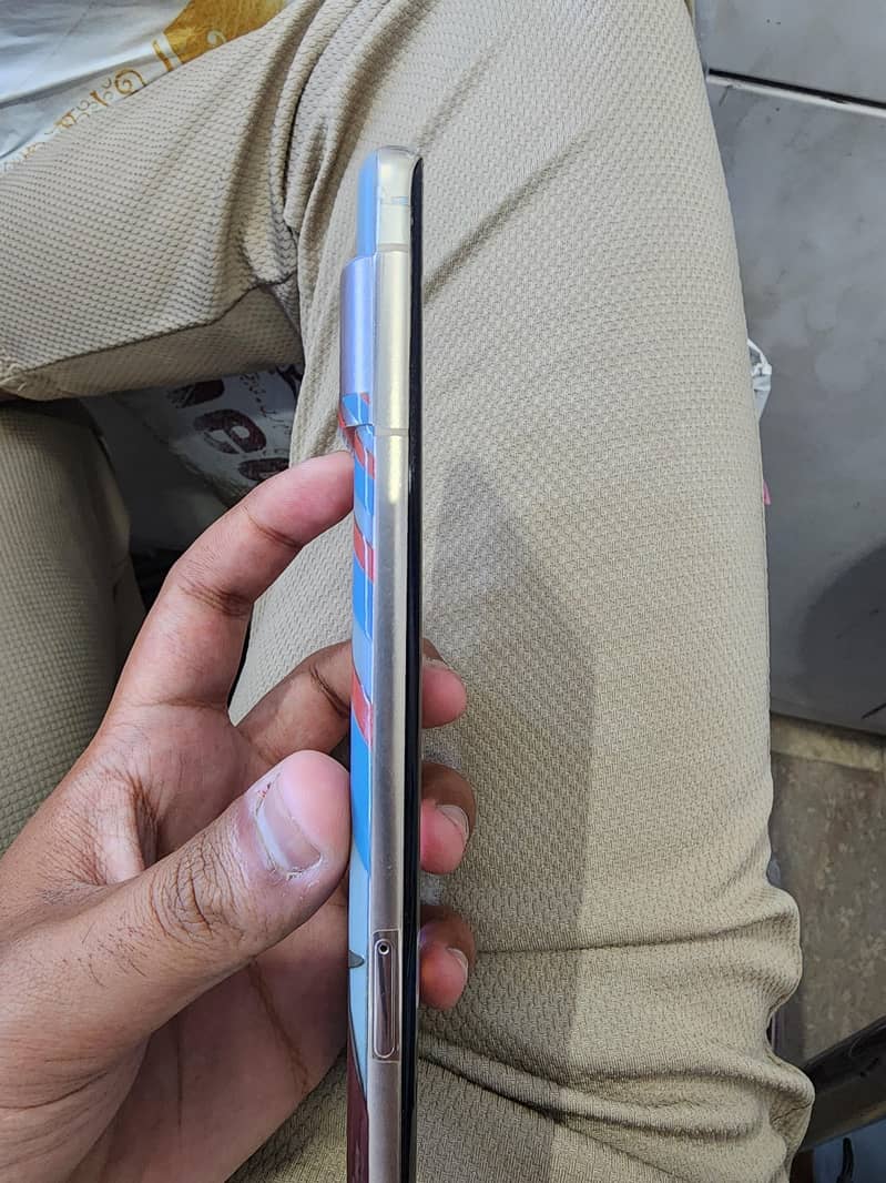 Google Pixel 7 Pro 4