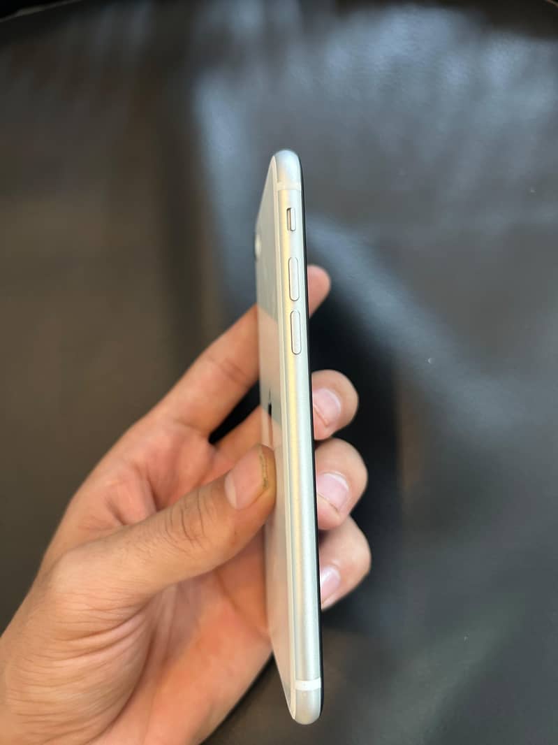 Apple iPhone SE 1