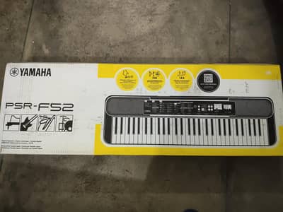 Yamaha PSR-F52 Portable Digital Keyboard (61 Keys) – With Original Box