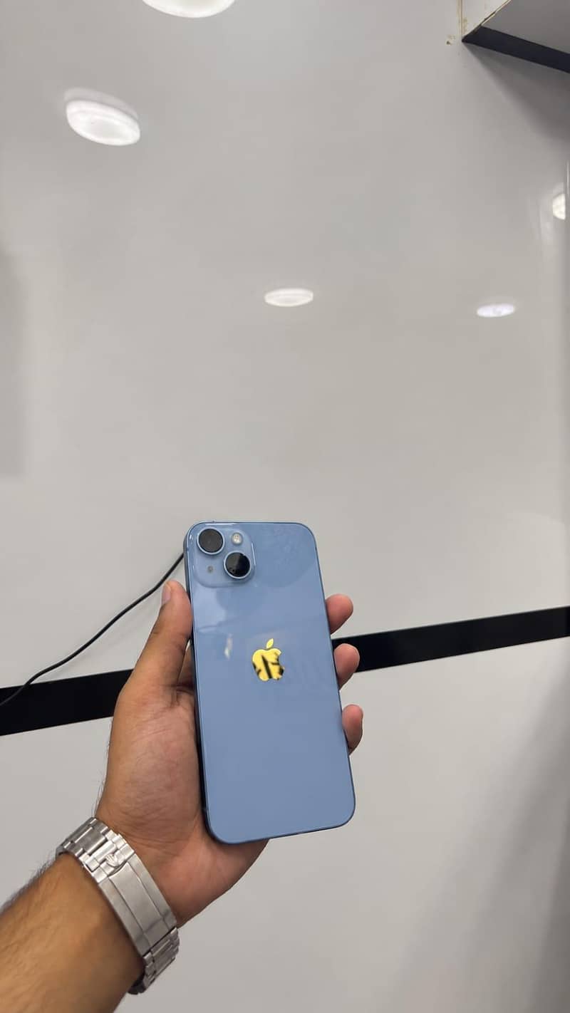 Apple iPhone 14 0