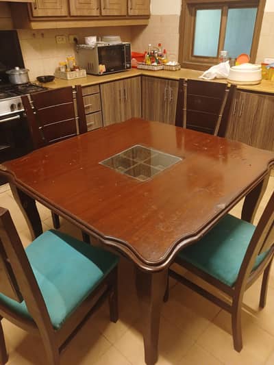 Dining table with chairs