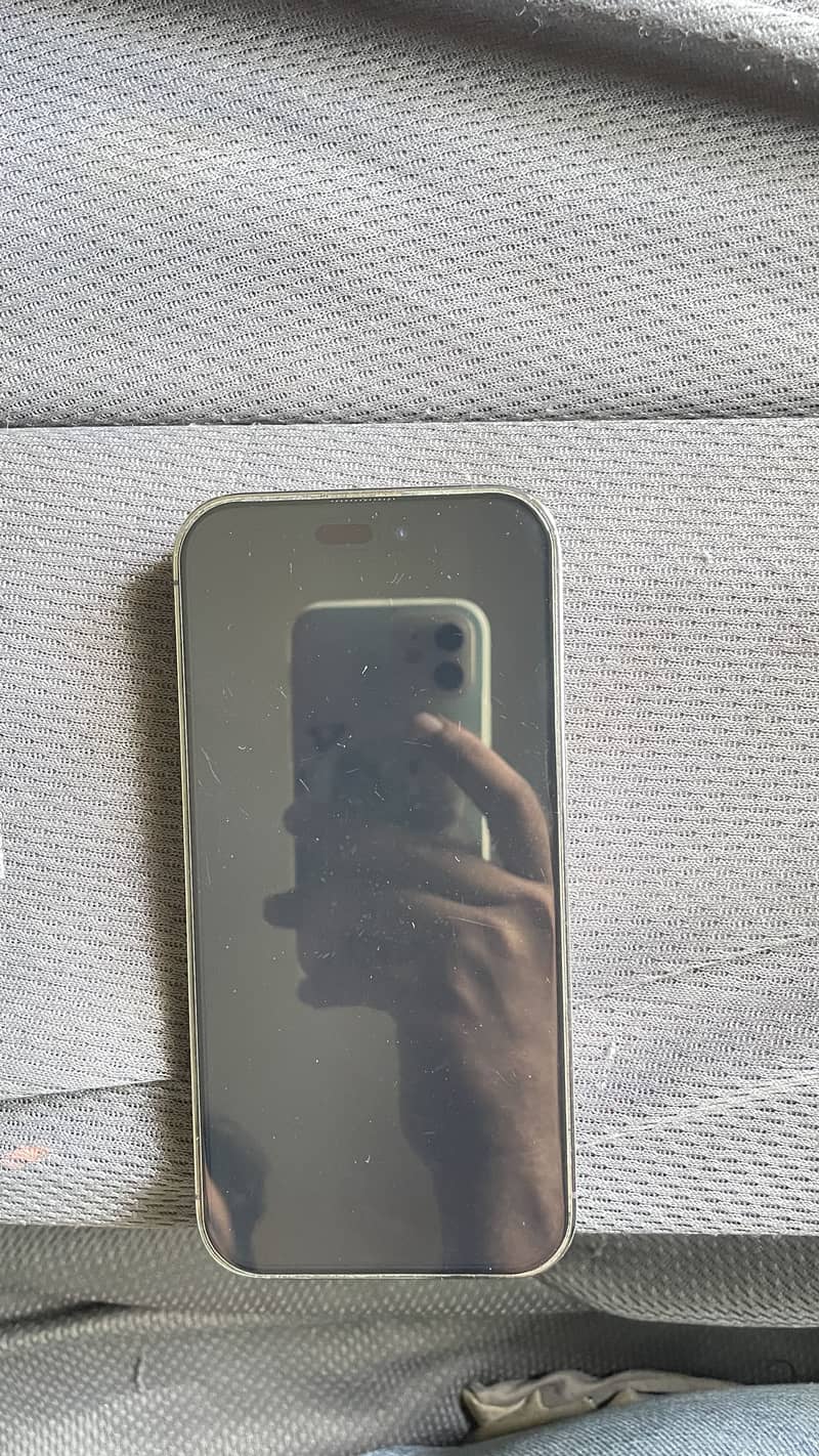 Apple iPhone 14 Pro 0