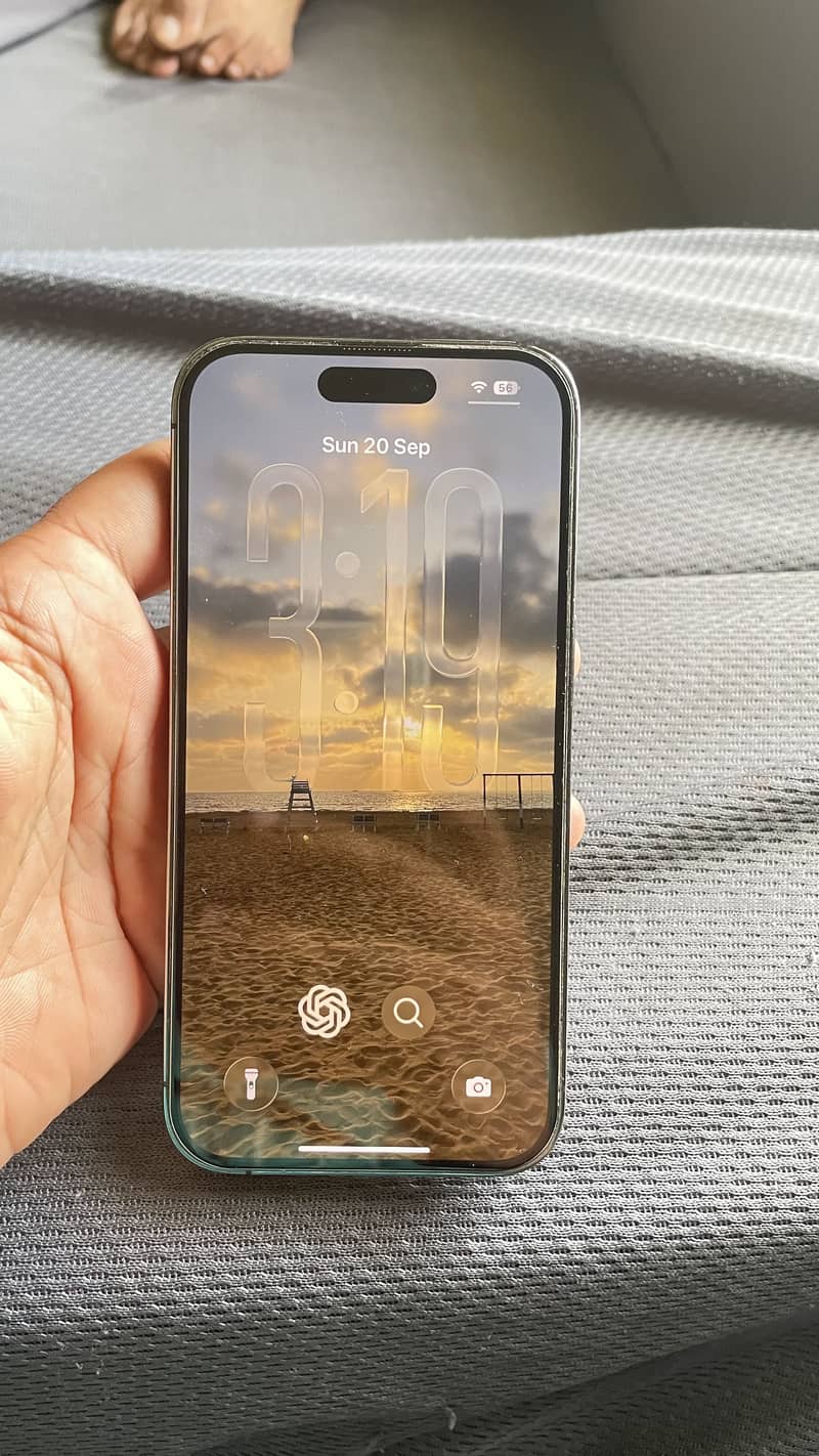 Apple iPhone 14 Pro 1