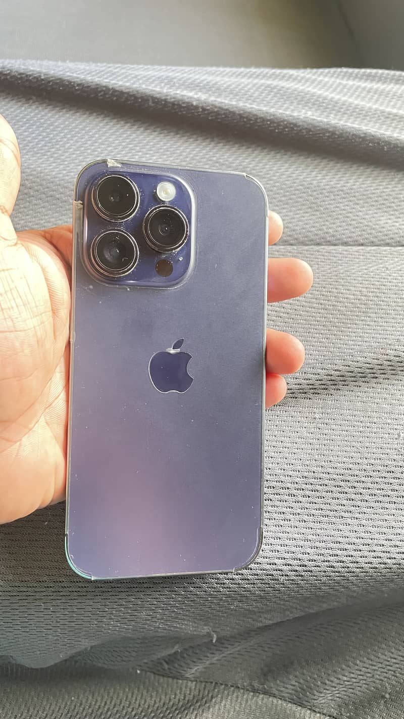 Apple iPhone 14 Pro 3