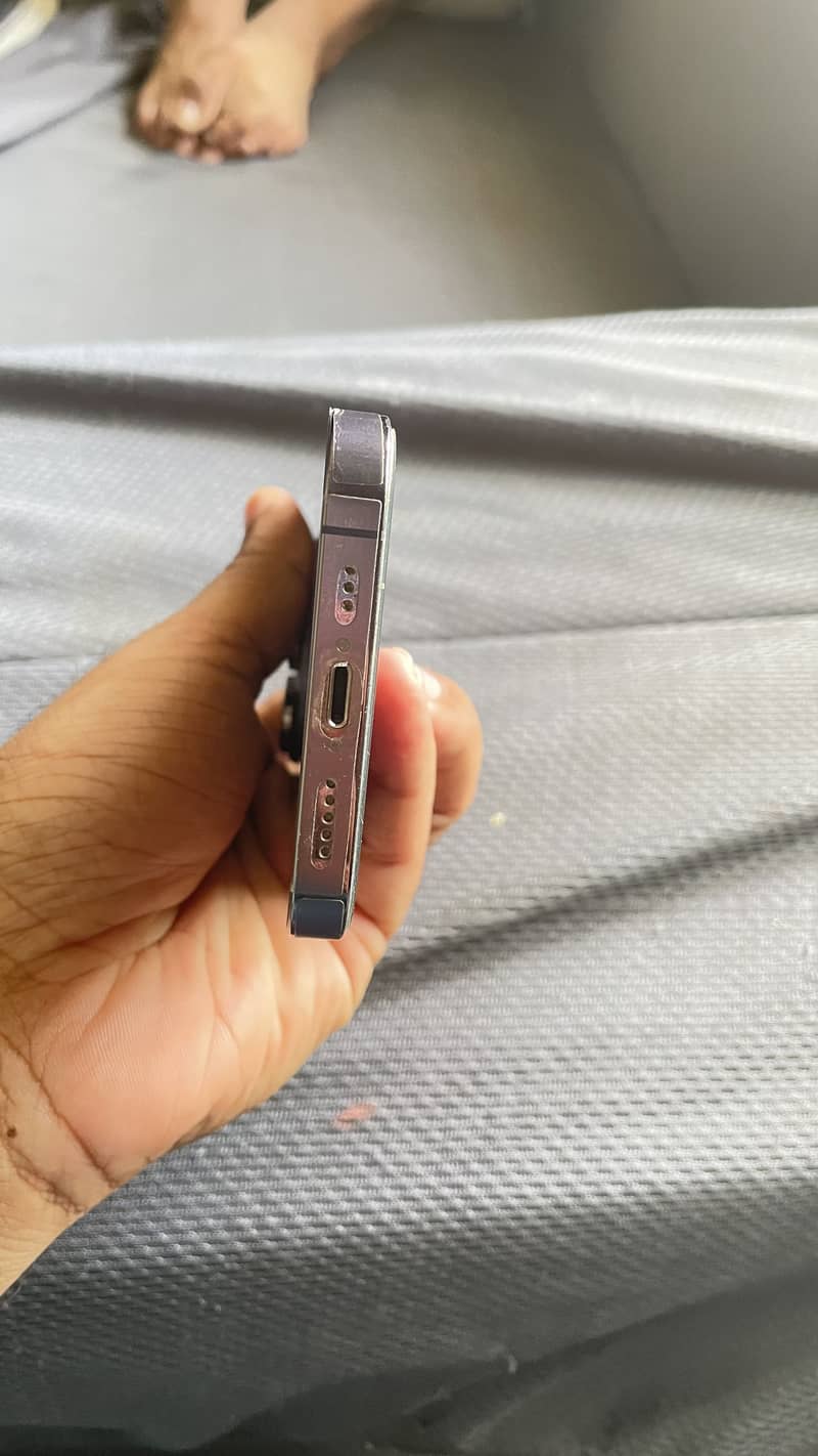 Apple iPhone 14 Pro 8