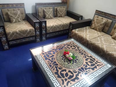 new 7 seater sofa set and center table sell