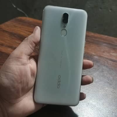 OPPO F11 6/128 Good Condition