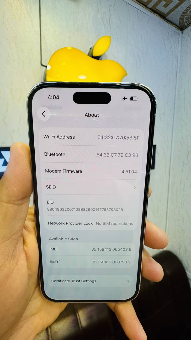 Apple iPhone 14 Pro 12