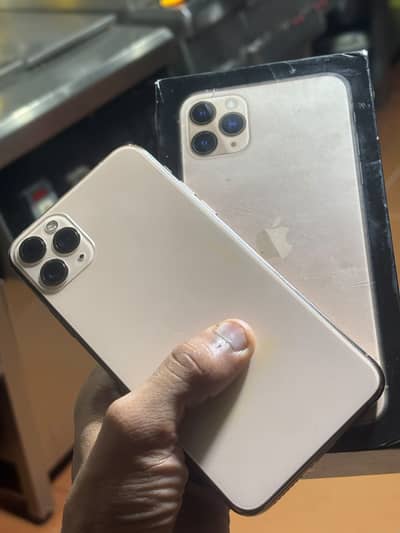 iPhone 11 pro max Pta approved
