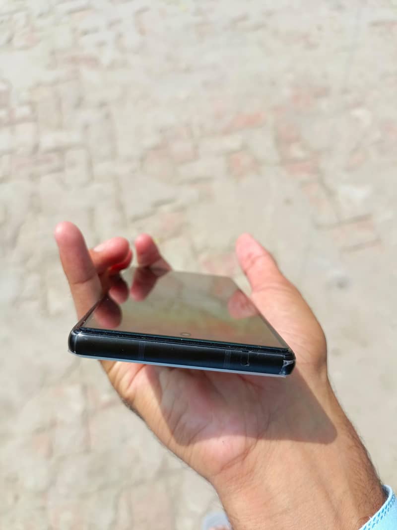 Google Pixel 6a 5