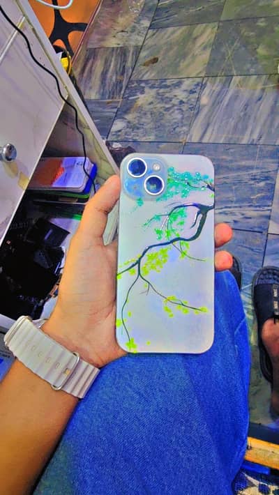 Apple iPhone 15