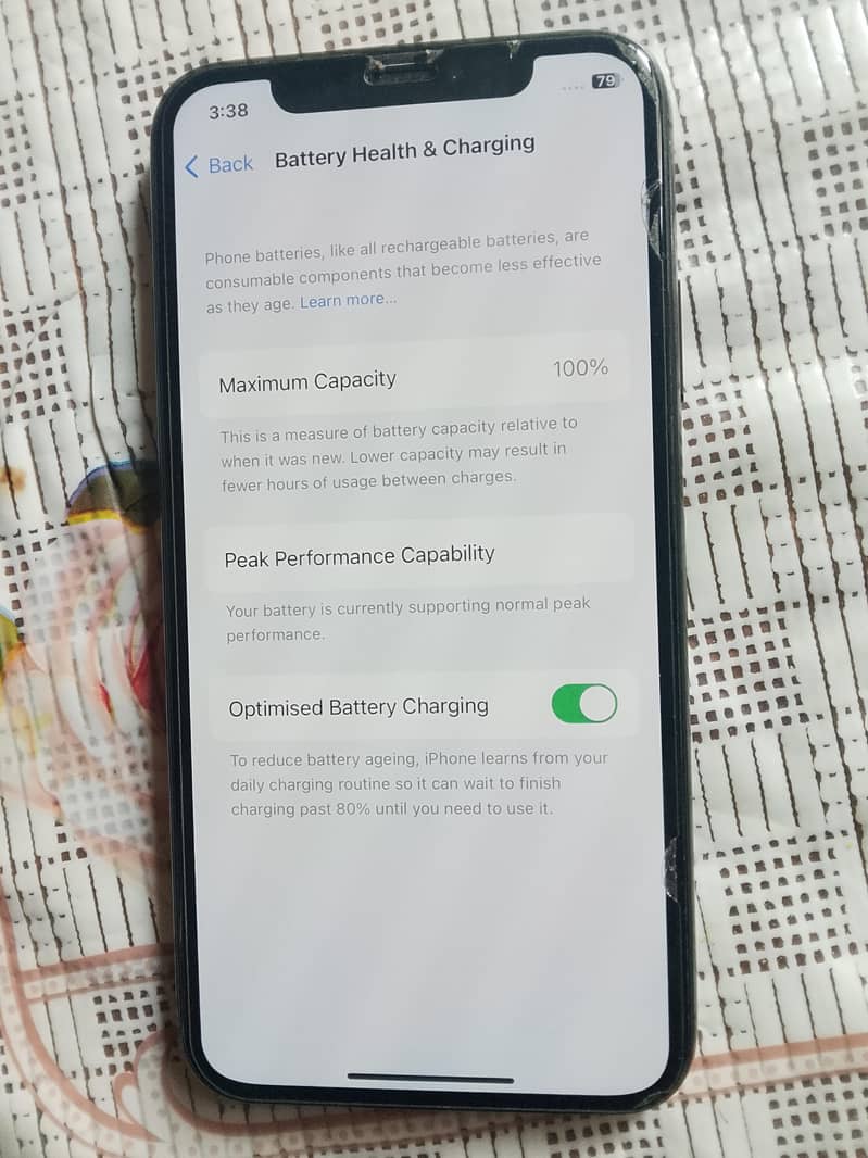 Apple iPhone X 4