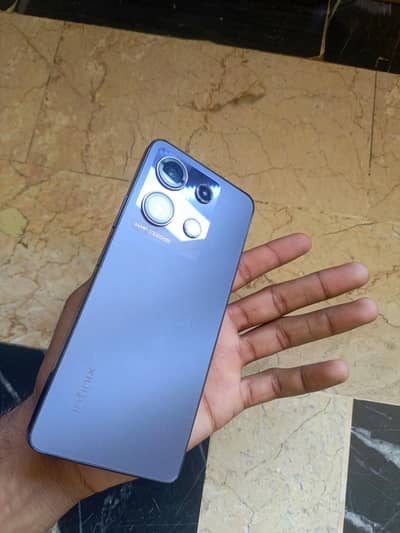 Infinix Note 30