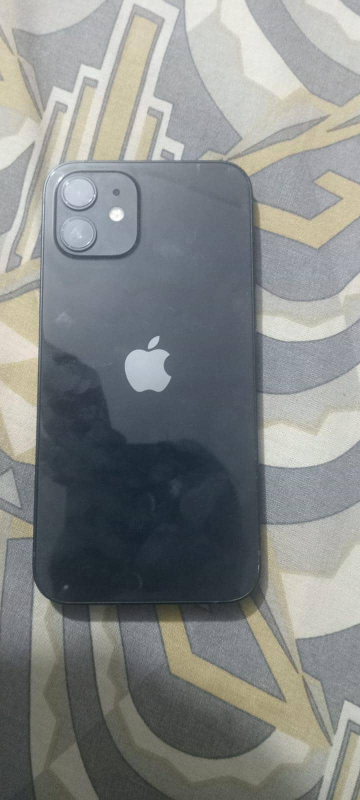 Apple iPhone 12 2
