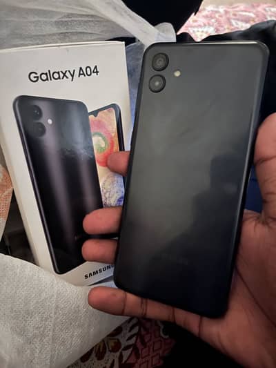 Samsung Mobile A04