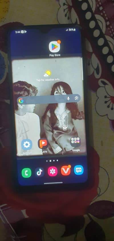 Samsung Mobile A70