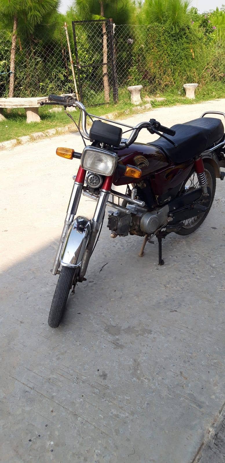 CROWN 70 3