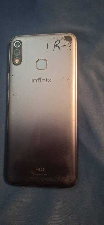 Infinix Hot 8