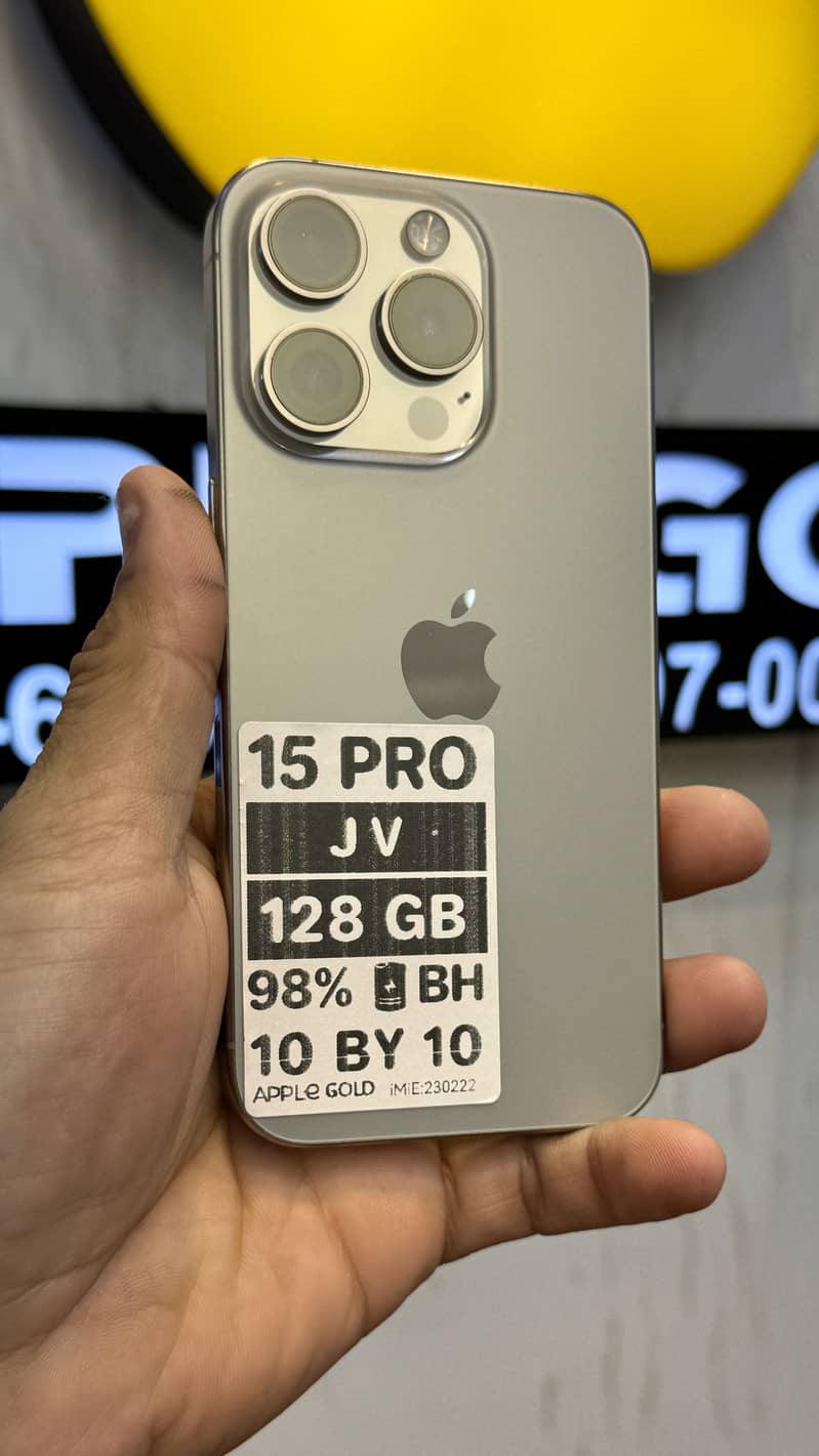 Apple iPhone 15 Pro 0