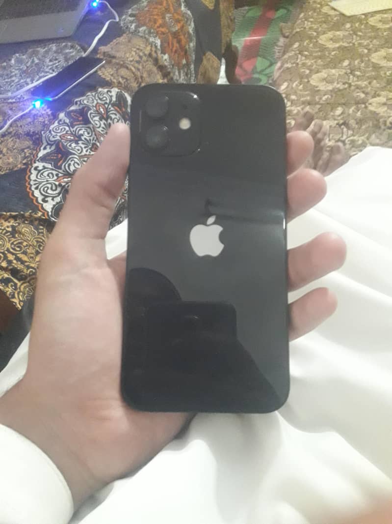 Apple iPhone 12 waterpack icloud lock 2