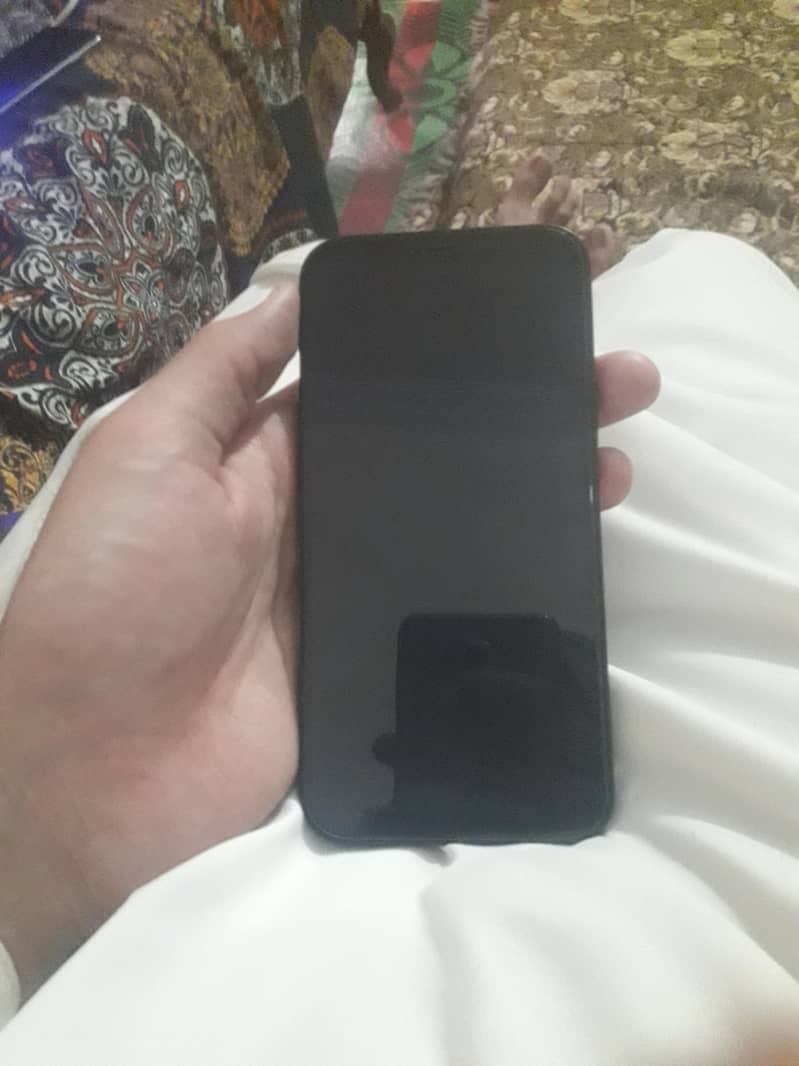 Apple iPhone 12 waterpack icloud lock 3