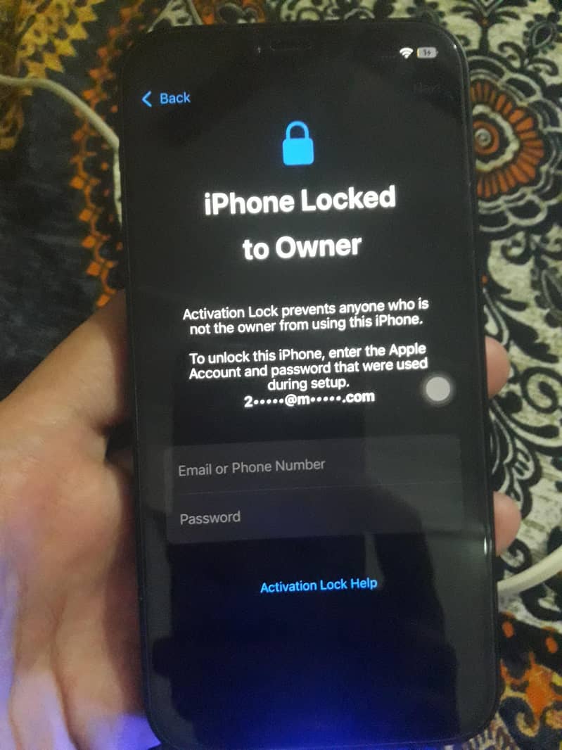 Apple iPhone 12 waterpack icloud lock 0