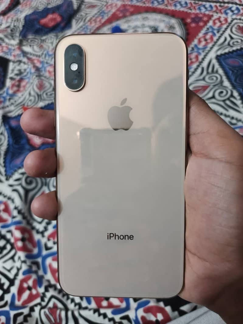Apple iPhone XS 3